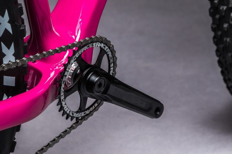 shop-framed-alaskan-carbon-nx-eagle-1x12-fat-bike-carbon-fork-alloy-whweels-pink-black-20-6
